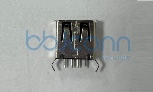 USB 2.0母座180度H=13.0弯脚卷边 PBT黑胶铜壳