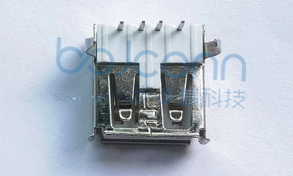 USB 2.0 AF 90度 弯脚L=13.7 DIP无后盖 卷边 PBT白胶 铁壳