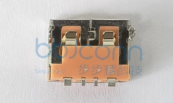 USB 2.0 AF 90度?短体L=10.0?H=6.3?前俩脚插?鱼叉脚?端子SMT 浅橙色PA9T（114C）?大电流?端子脚长1.0mm 端子镀金3u 平口 铜壳