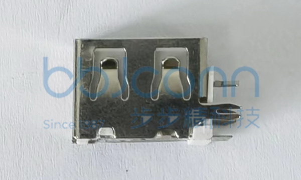 USB 2.0 AF 侧插短体 L=10.0 平口 直边O型脚 PBT白胶 铁壳 脚长2.0