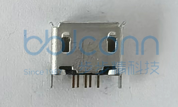 MICRO-5P 180度直插H=5.61雾锡卷边不锈钢壳