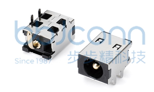 DC座 DC-2.0针 全铜 卧式 四脚插 （DC550200-1154-20000H）